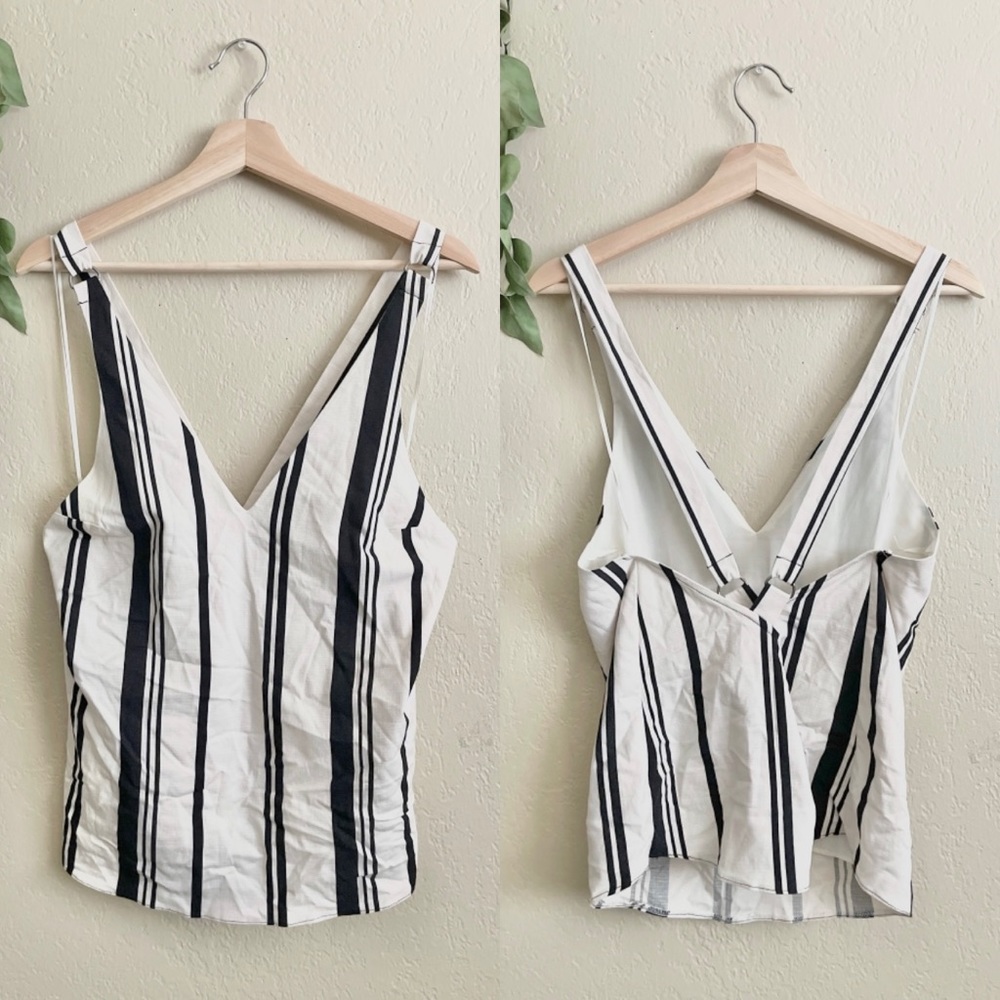 🔆 TOPSHOP navy white stripped halter racerback tank top